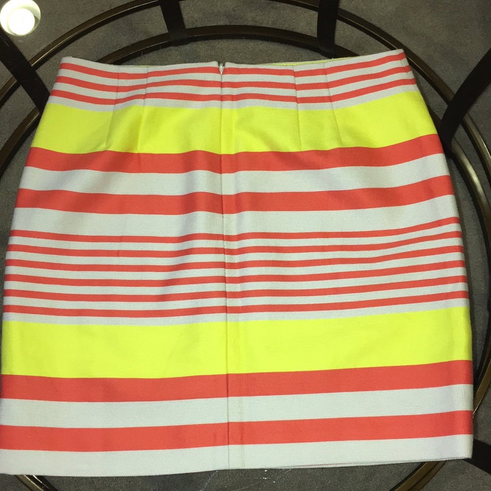Ann Taylor Mini Skirt - Picture 3 of 5